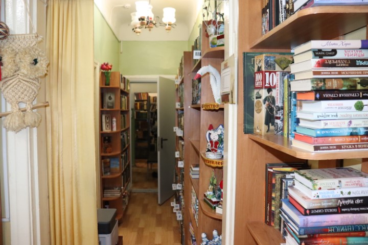 Детский абонементный зал