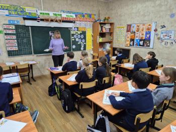  Час весёлого чтения «Стихи, с которыми весело жить!»