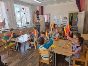 Мастер-класс «Бумажные подарки маме»