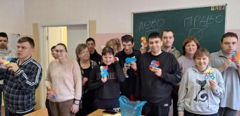 Творческая мастерская «Мамы они как пуговички, на них все держится» Творческая мастерская «Мамы они как пуговички, на них все держится»