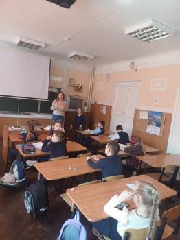 Экологический час «Веселый зоопарк Джеральда Дарелла» 12+