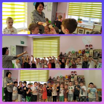 Час творчества «Птичья столовая» в рамках акции «Покорми птиц зимой» Час творчества «Птичья столовая» в рамках акции «Покорми птиц зимой»