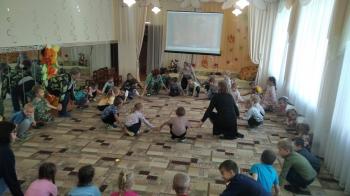 Час семейного общения «Крошка сын к отцу пришел, и спросила кроха…»