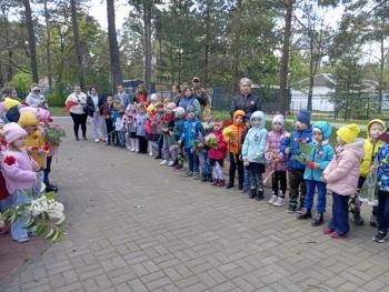 Торжественный митинг «О героях былых времен» 
