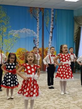 Праздник «Маму поздравляем» Праздник «Маму поздравляем»