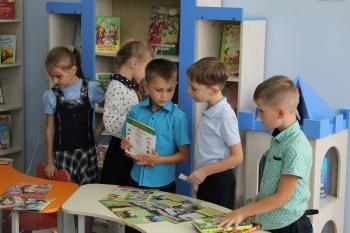 «Первый раз в библиотеку!» Час знакомства с библиотекой
