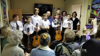 Концертная программа «Прекрасен мир любовью материнской»