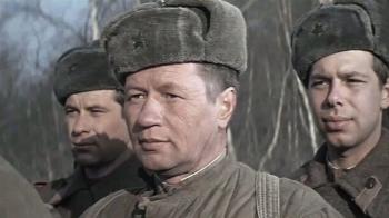 Воскресный библиозал. Показ фильма  «Аты-баты, шли солдаты…»