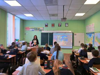 Литературный вечер «Истинно народные писатели Н. Лесков и И. Крылов» Литературный вечер «Истинно народные писатели Н. Лесков и И. Крылов»