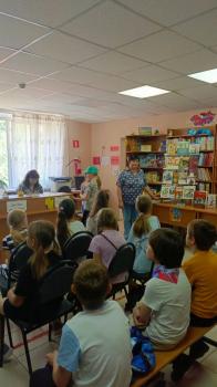 Библиотечный урок «Умеем ли мы читать?» 6+
