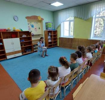 Комментированное чтение «Слушать с наслаждением…»