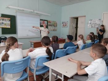 Патриотический час «Ты Россия моя – золотые края» Патриотический час «Ты Россия моя – золотые края»