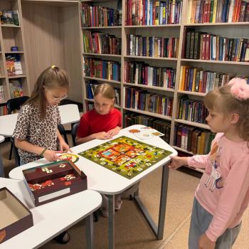 Библиокафе «Читай и мечтай! (Всемирный день книголюбов)», 6+ Библиокафе «Читай и мечтай! (Всемирный день книголюбов)», 6+