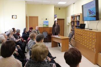 Информационный час «Потребитель и закон»