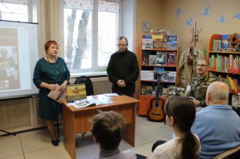 Поколению мальчишек 80-х посвящается…Презентация фотоальбома Виктора Руденко "Саперы. Вернуться живыми.500 фото из Афгана".