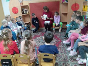 Познавательный час «Скажи привет простому незнакомцу» Познавательный час «Скажи привет простому незнакомцу»