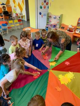 Познавательный час «Обо всем на свете: Дары и краски осени» Познавательный час «Обо всем на свете: Дары и краски осени»