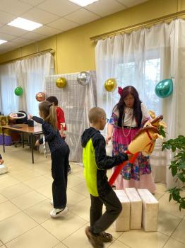 Познавательно-развлекательная программа «Свободный как ветер цыганский народ» 6+