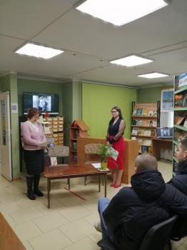 «Память о войне нам книга оставляет…»
