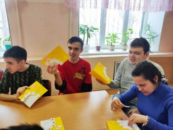 «Единственной маме на свете»