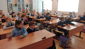 Познавательный час «Глагол времён»