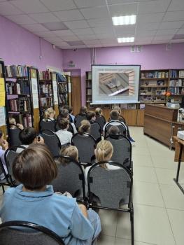 Библиотечный урок «От старины глубокой до века электроники» Библиотечный урок «От старины глубокой до века электроники»