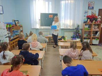 Эко-занятие «Трудно птицам зимовать - нужно птицам помогать» Эко-занятие «Трудно птицам зимовать - нужно птицам помогать»